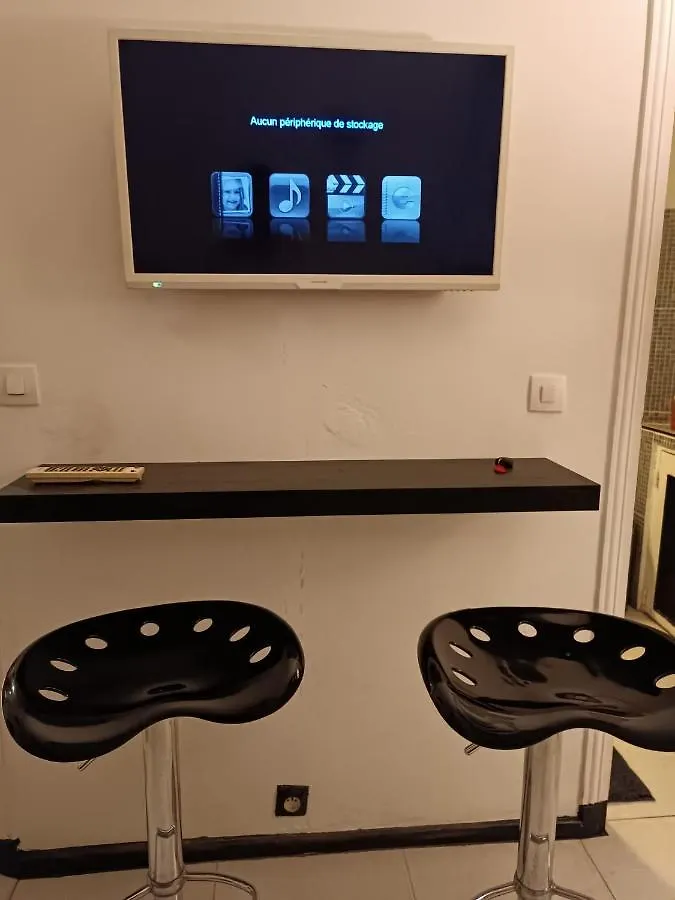 Un Nid D Amour Au Coeur De Cannes Apartment 0*,